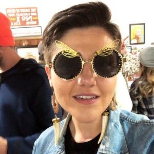 Meet your Posher, Makenzie